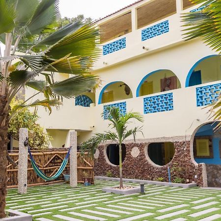 Hotel Mimosa Airport Тубаб Диалао Экстерьер фото
