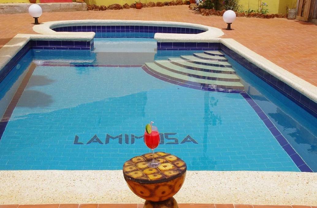 Hotel Mimosa Airport Тубаб Диалао Экстерьер фото